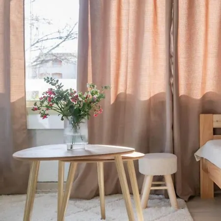Cosy And Bright Nest With Pool In Apartmán *